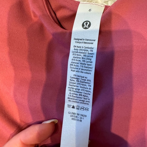 NEW lululemon body suit align 6" - Picture 2 of 7